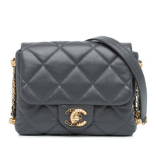 Chanel | Pre-Owned Mini Quilted Lambskin Crush on Chains Flap | Blue/Navy