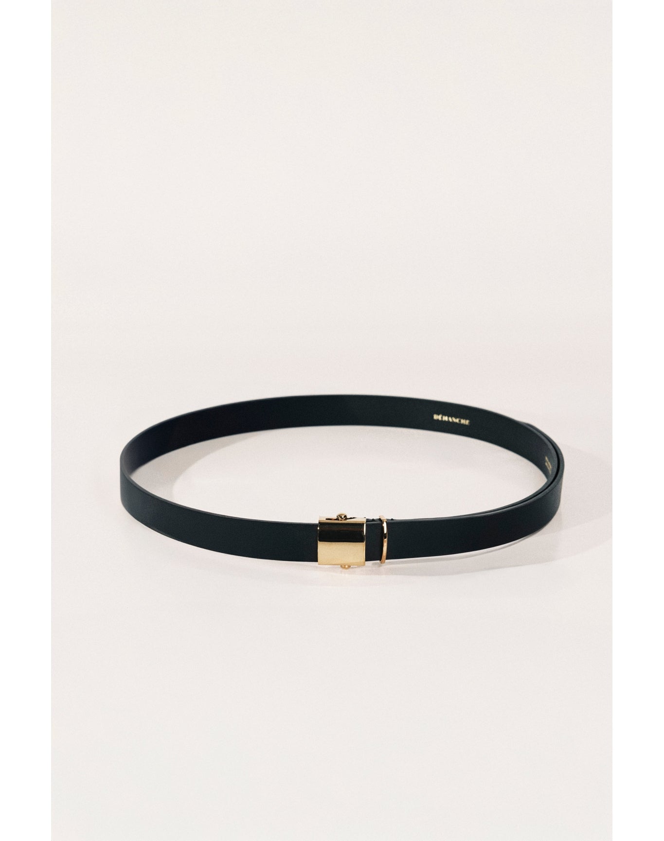 Valadon Gold | Black