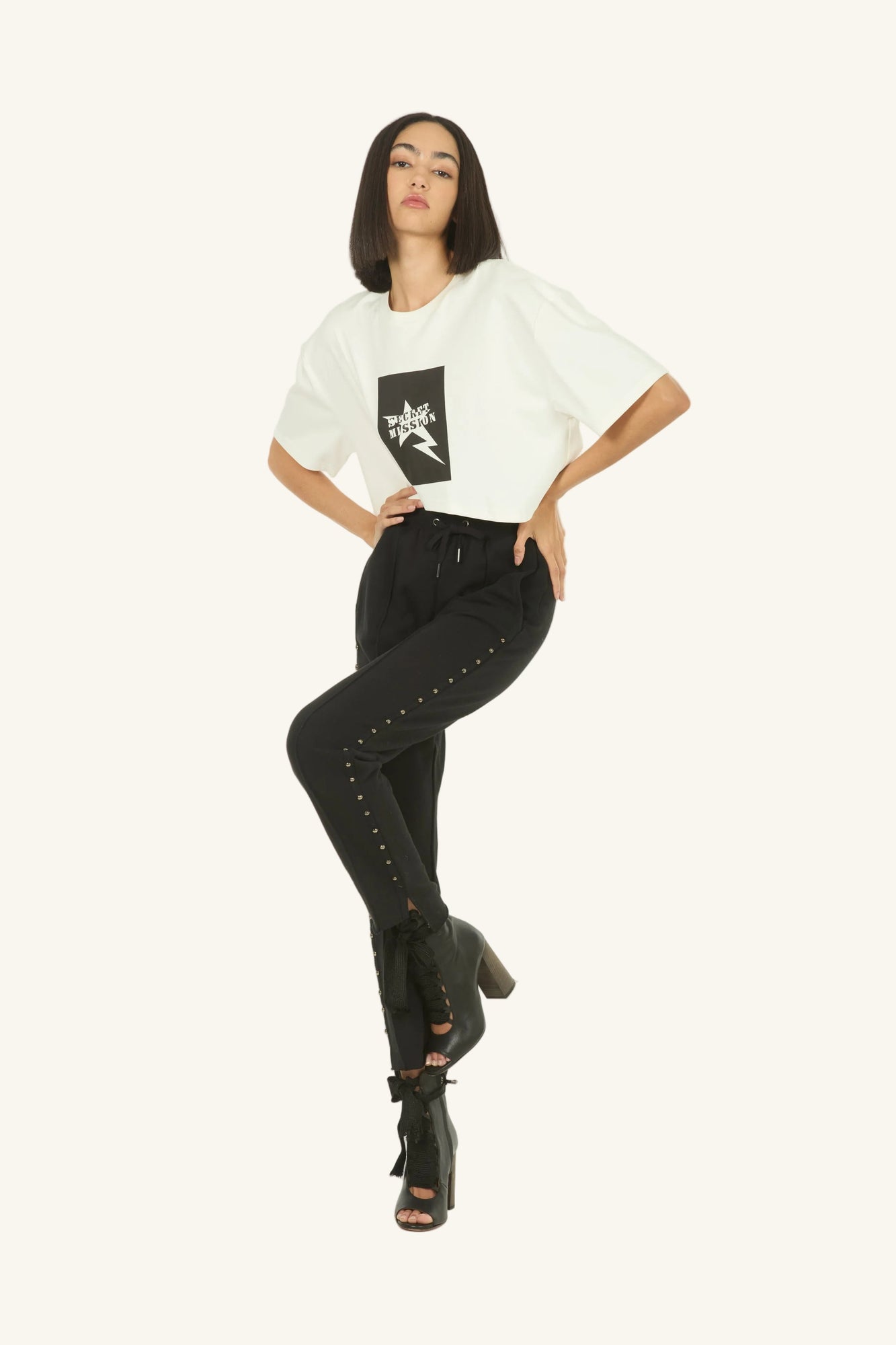 Sadye Sweatpants With Studs | Black
