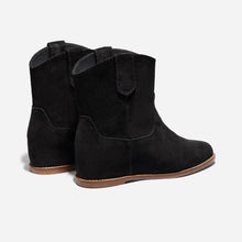 Womens | Amaya Bootie | Black Suede