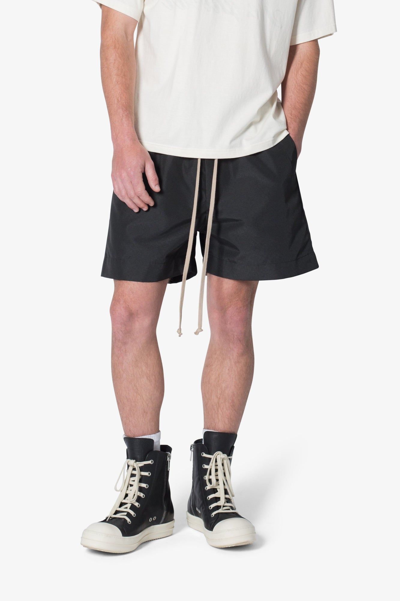 Weimar Shorts | Black