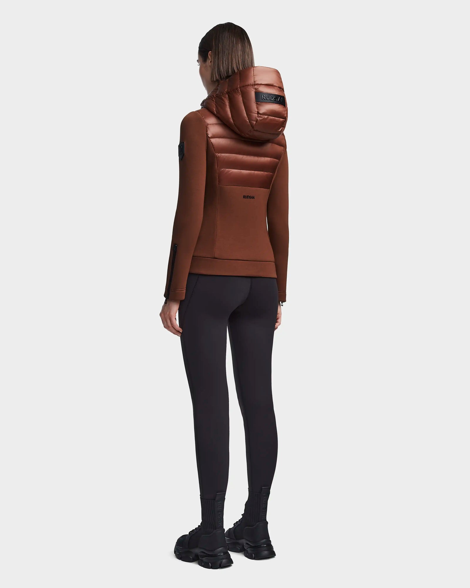 Women | MABS - 8122020 | Cohiba