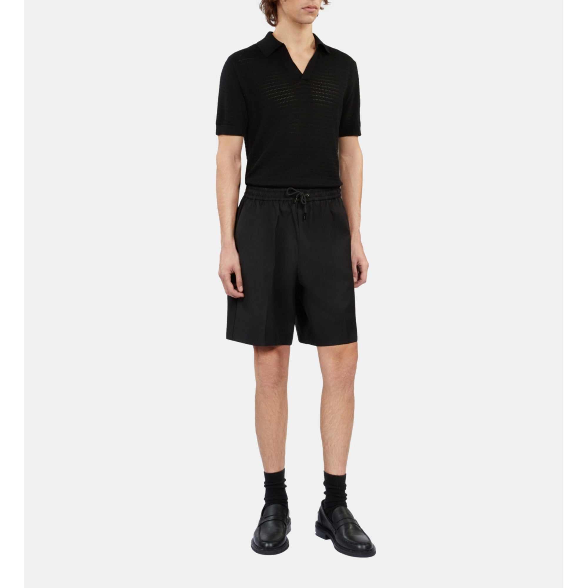 Wool Bermuda Shorts | Men | Black