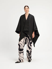 Wrap Cape | Solid Black