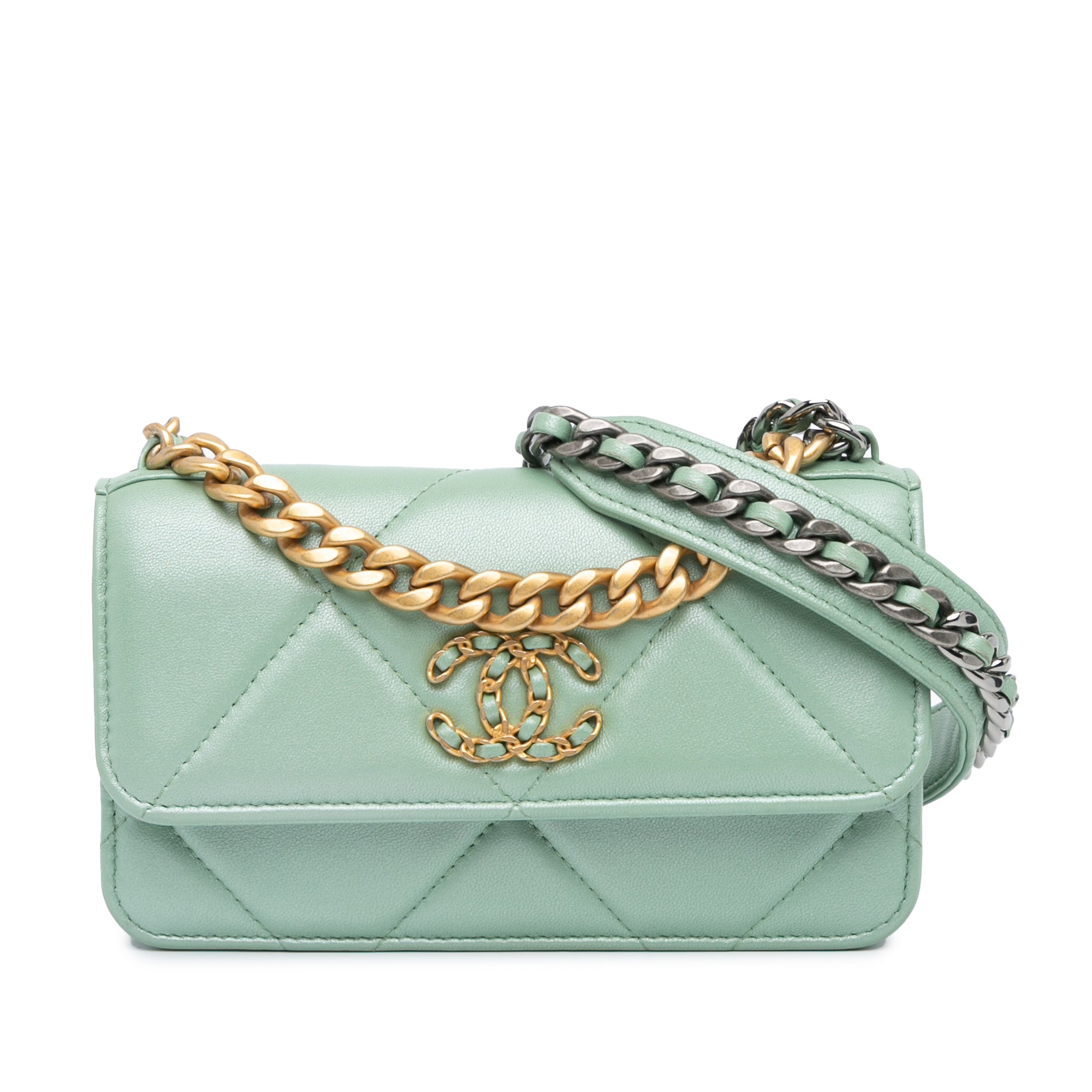 Chanel | Pre-Owned Quilted Lambskin 19 Wallet on Chain | Green/Light Green
