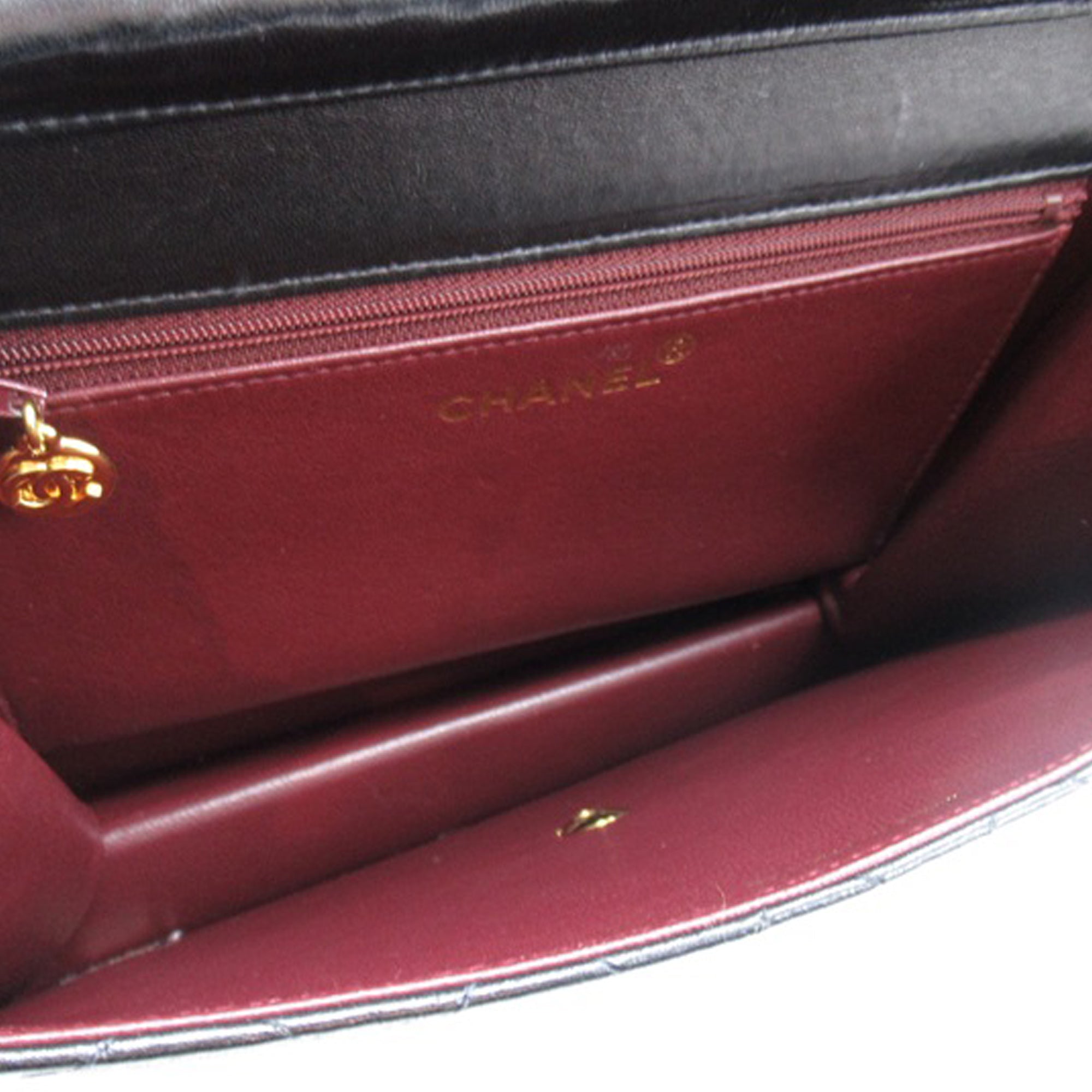 Chanel | Pre-Owned CC Quilted Lambskin Single Flap | Black