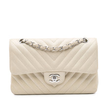 Chanel | Pre-Owned Small Classic Chevron Lambskin Double Flap | White/Off White