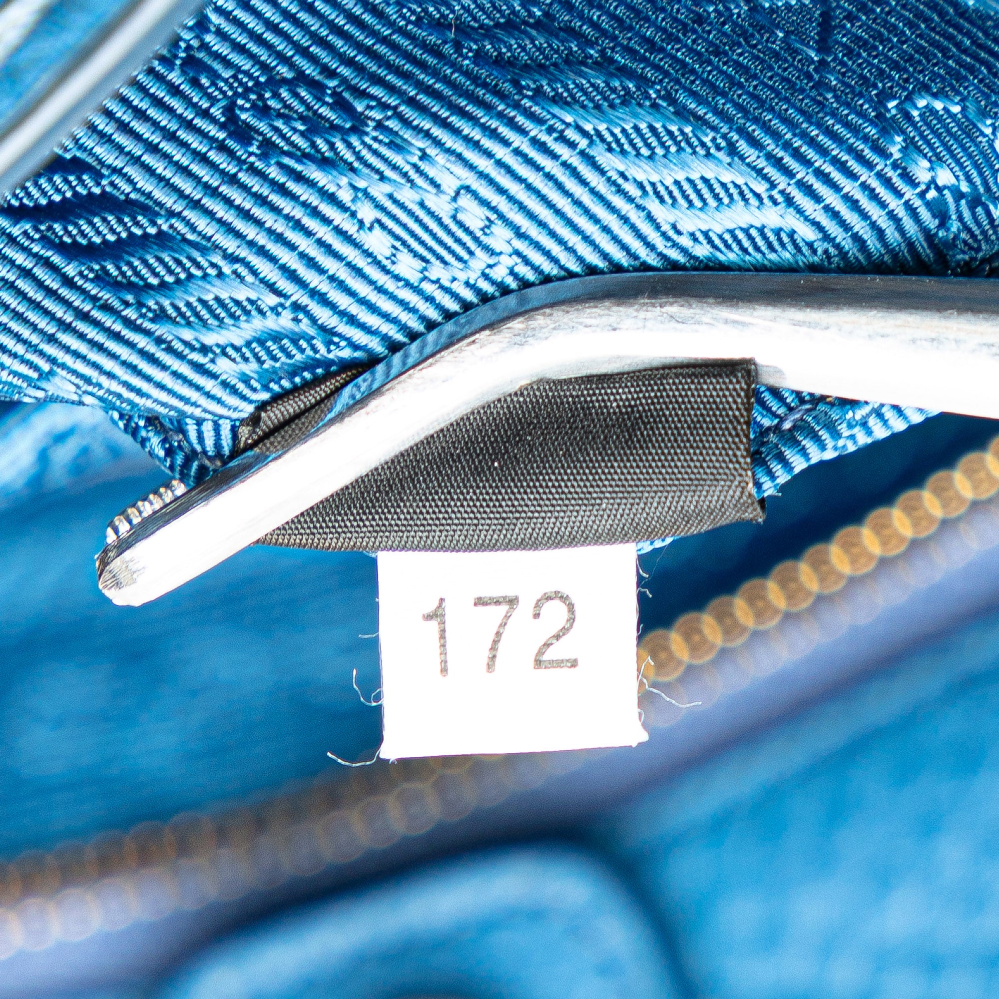 Prada | Pre-Owned Vitello Daino Canapa Open Convertible Tote | Blue