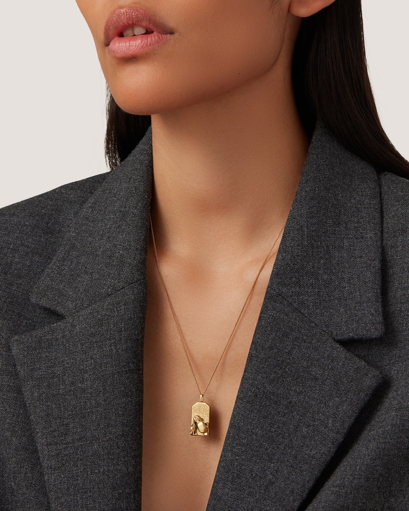 The Aquarius Zodiac Pendant Necklace | 14K Gold-Plated Steel