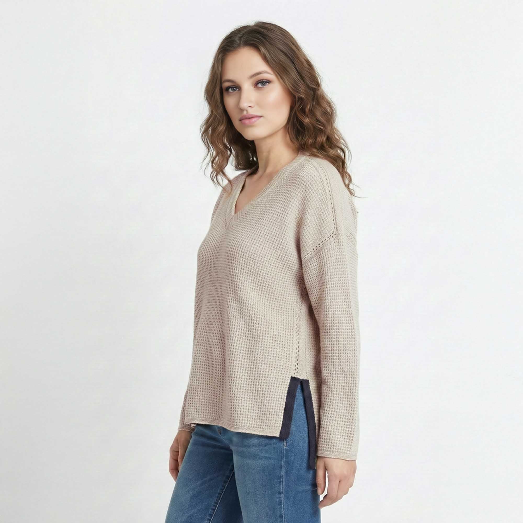 Women | Zoe Sweater | Light Taupe / Navy