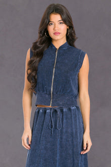 Women | Everyday Zip-Up Vest | Mineral Wash 8
