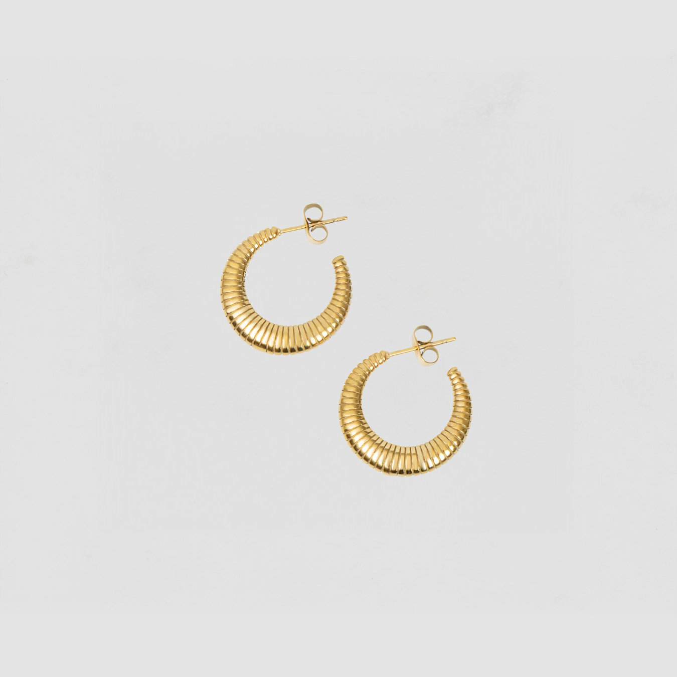 The Bold Linear Hoops | Gold