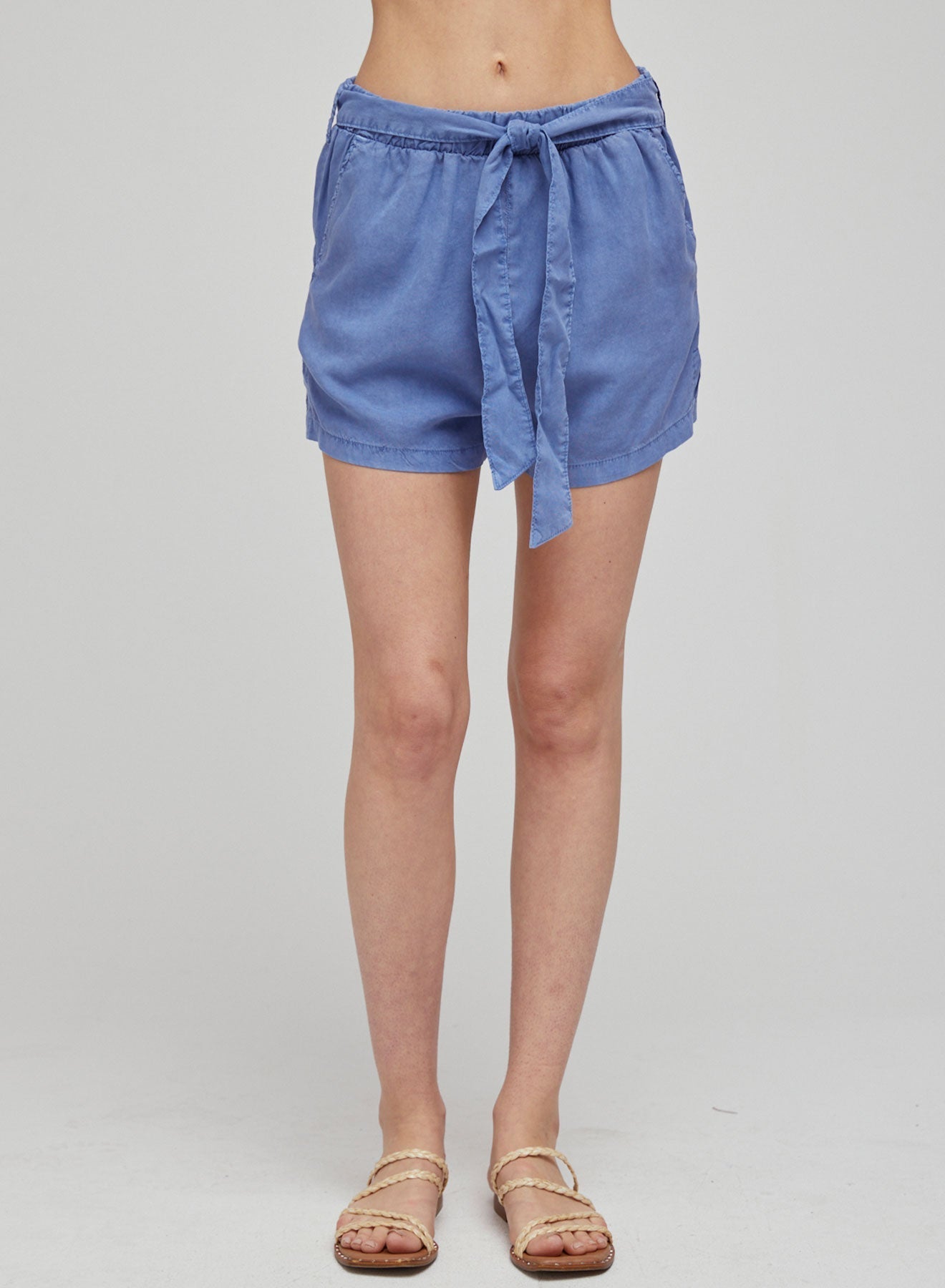 Clean Belted Short | Mykonos Blue