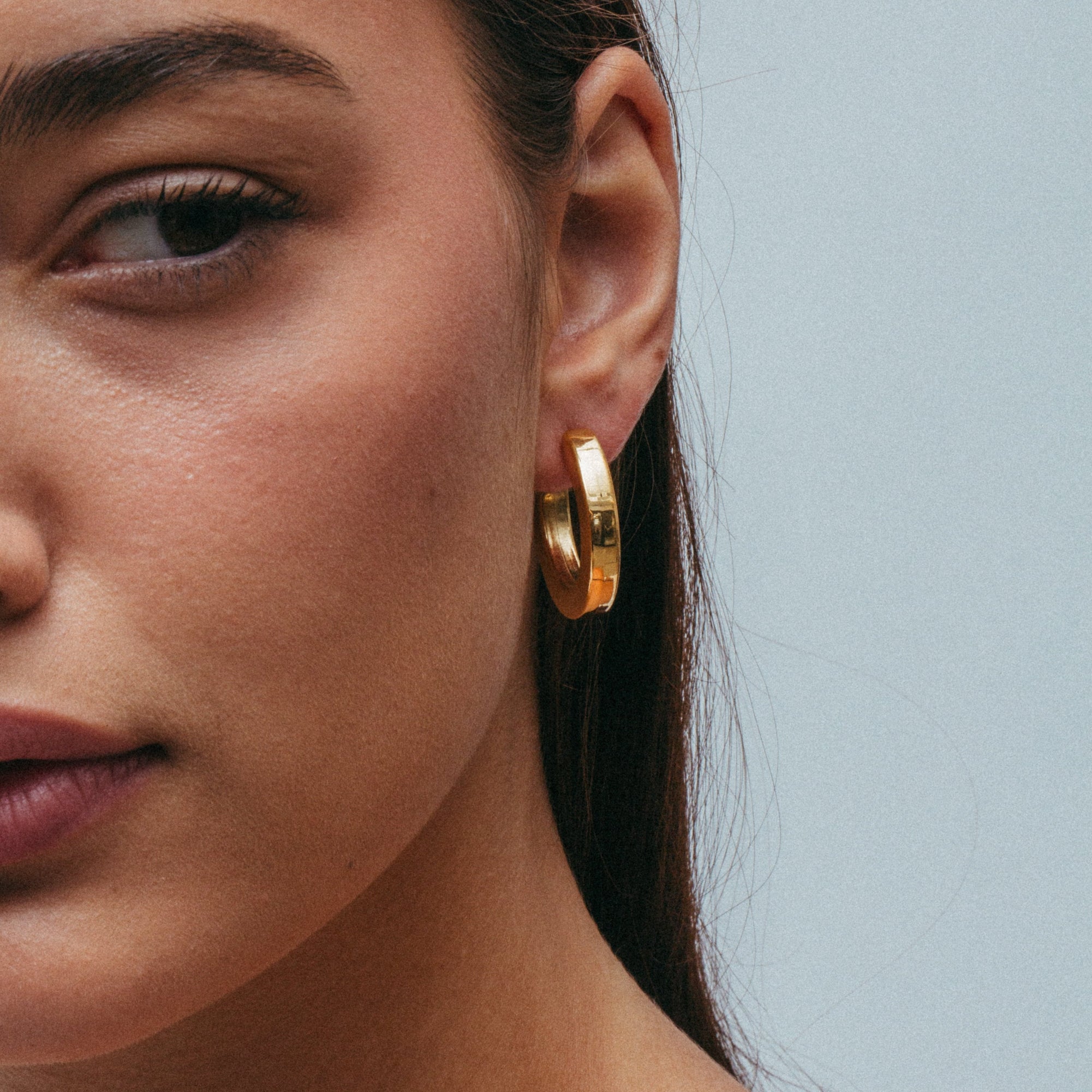 THE BOLD SLATE HOOPS - The M Jewelers