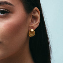 THE BOLD TEXTURE SEASHELL EARRINGS - The M Jewelers