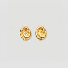 The Bold Texture Seashell Earrings | Gold
