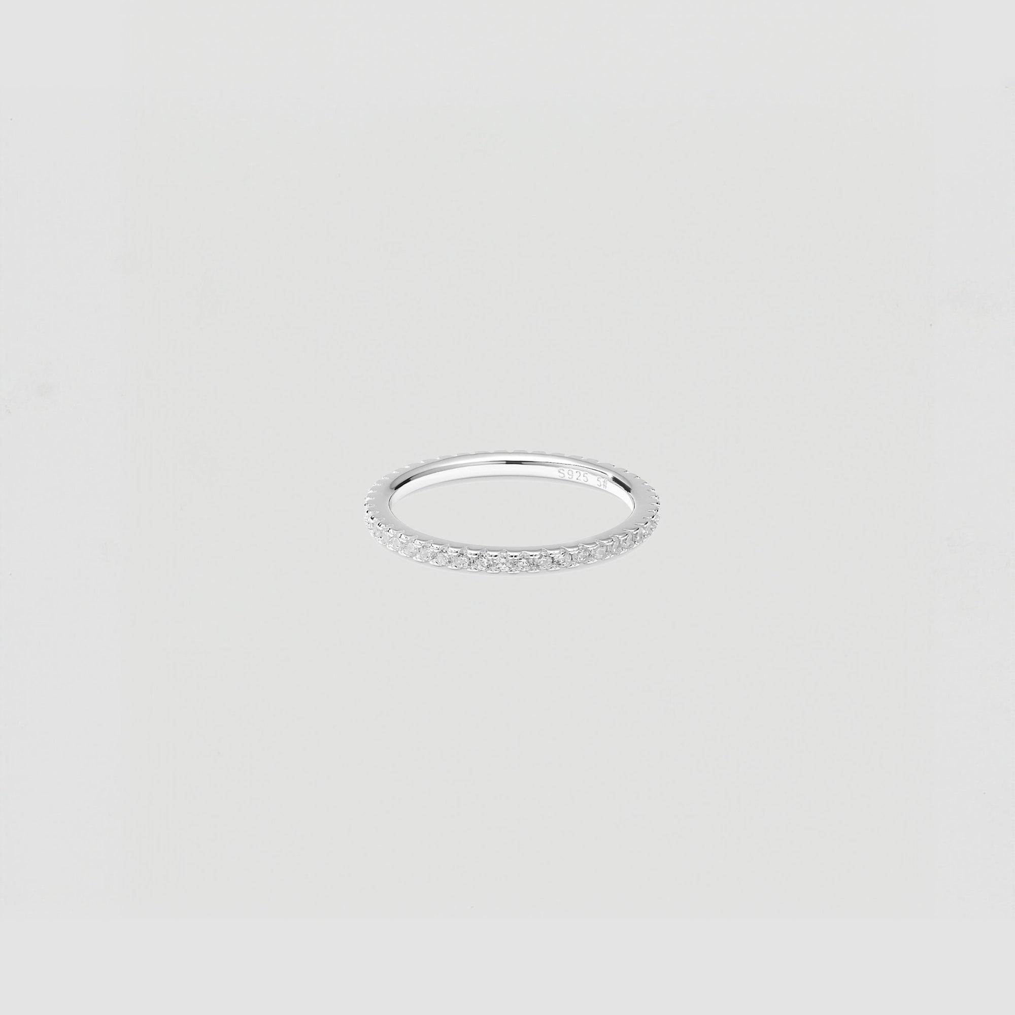 The M Essential Pave' Band | Silver