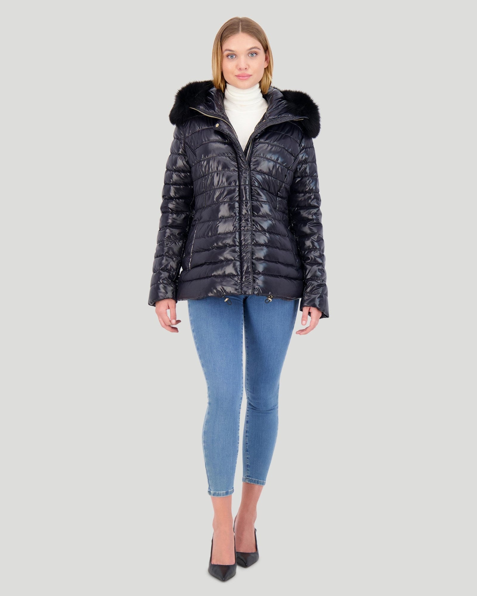 Après-Ski Jacket With Detachable Fo Hood Trim | Women | Black x Black