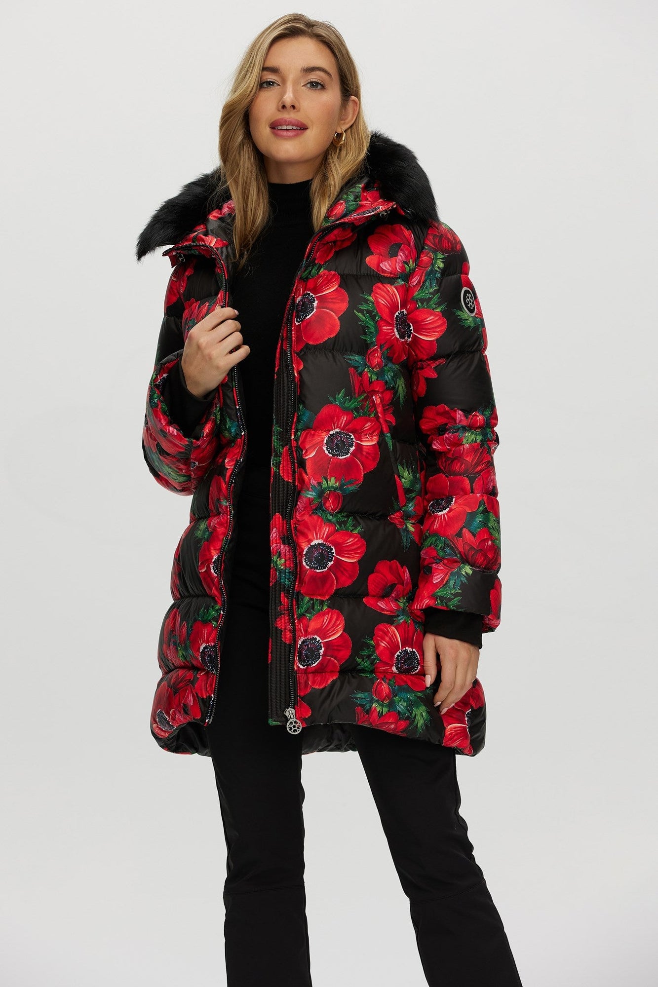 Après-Ski Jacket With Detachable Toscana Shearling Lamb Hood Trim | Women | Black Poppy x Black (V3)