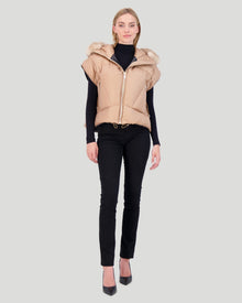 Après-Ski Vest With Detachable Toscana Shearling Lamb Hood Trim | Women | Camel x Whiskey