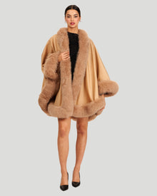 Cashmere Cape With Fox Trim | Women | Light Camel