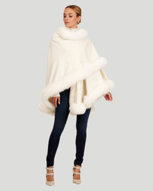 Cashmere Cape With Shadow Fox Trim | Women | Ivory