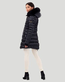 Horizontal Après-Ski Jacket With Detachable Toscana Shearling Lamb Hood Trim | Women | Black x Black