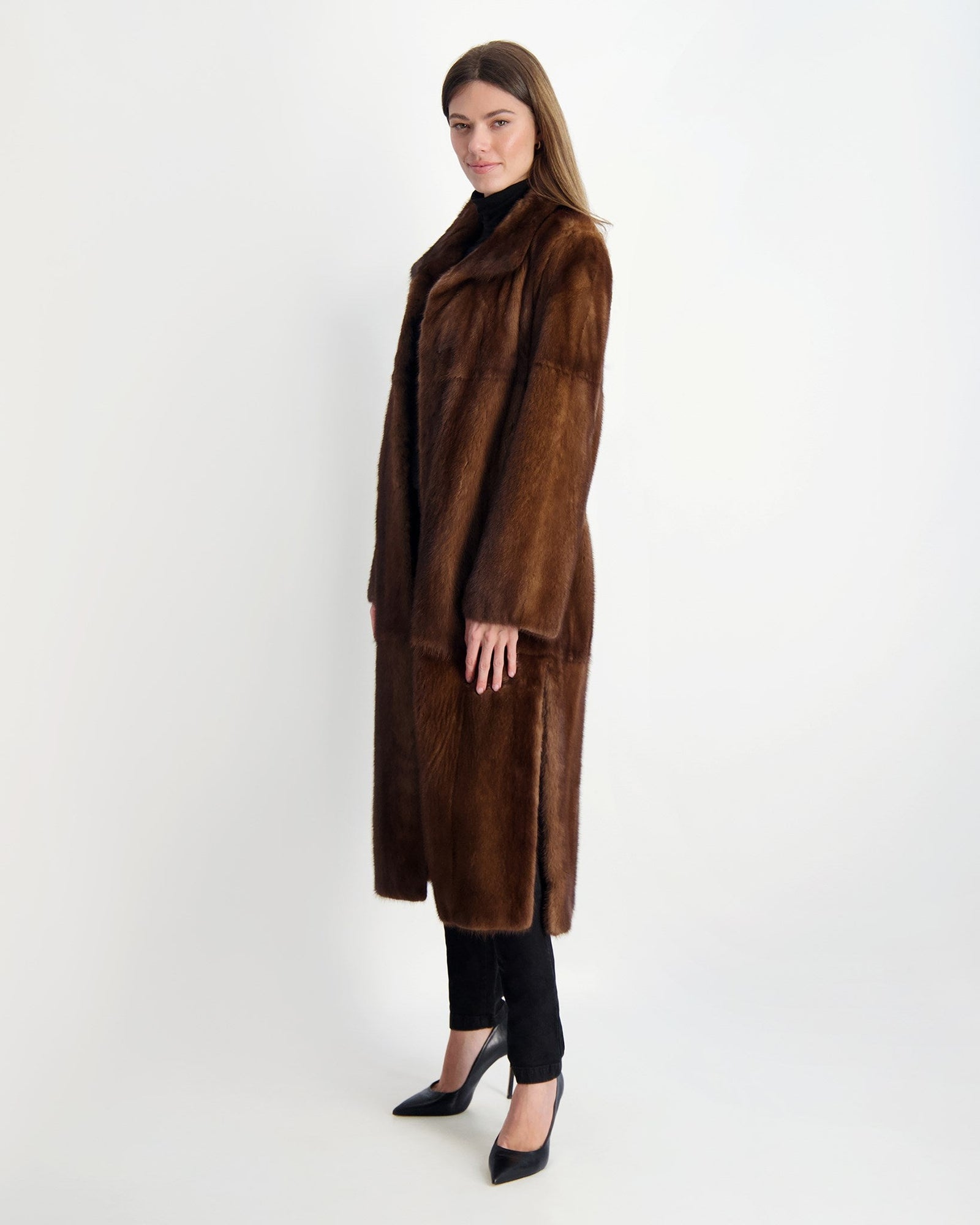 Mink Coat With Stand Collar | Women | Scanbrown