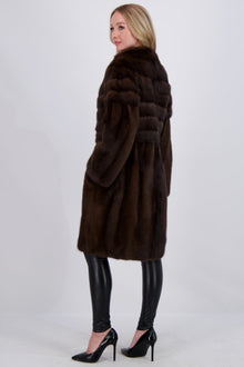 Mink Short Coat With Sable | Women | Caper