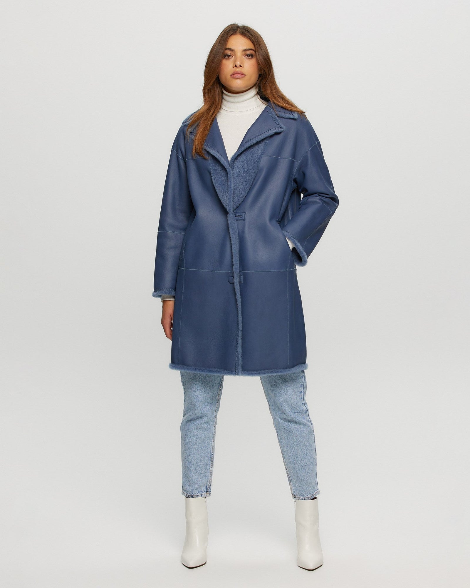 Reversible Select Shearling Lamb Short Coat | Women | Blue x Blue