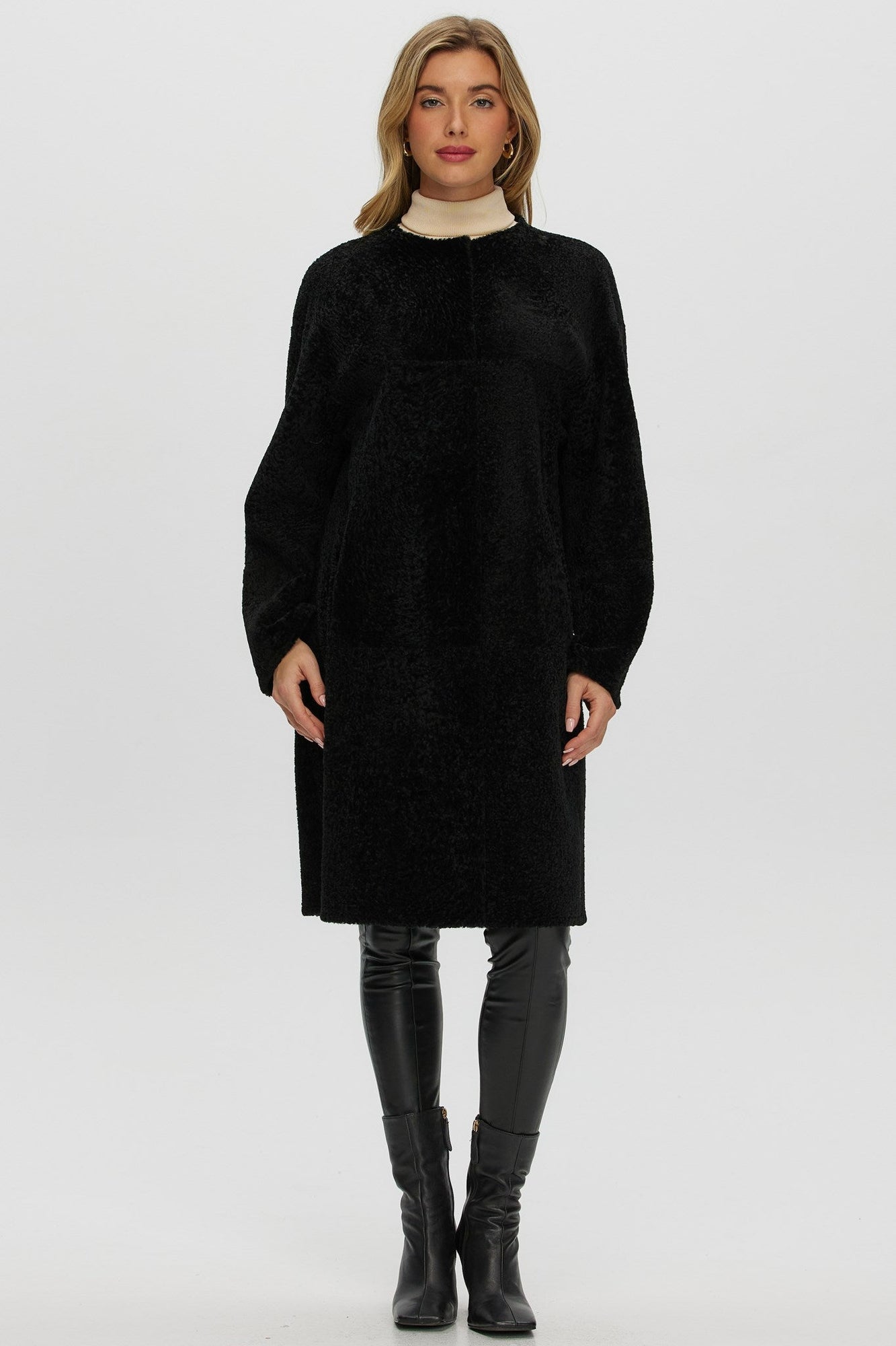 Reversible Shearling Lamb Short Coat | Women | Black