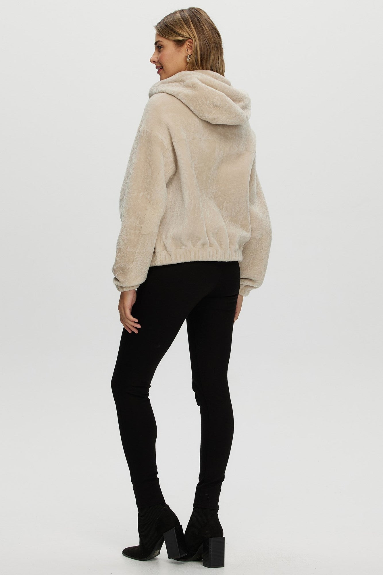 Reversible Shearling Lamb Zip Parka | Women | Beige