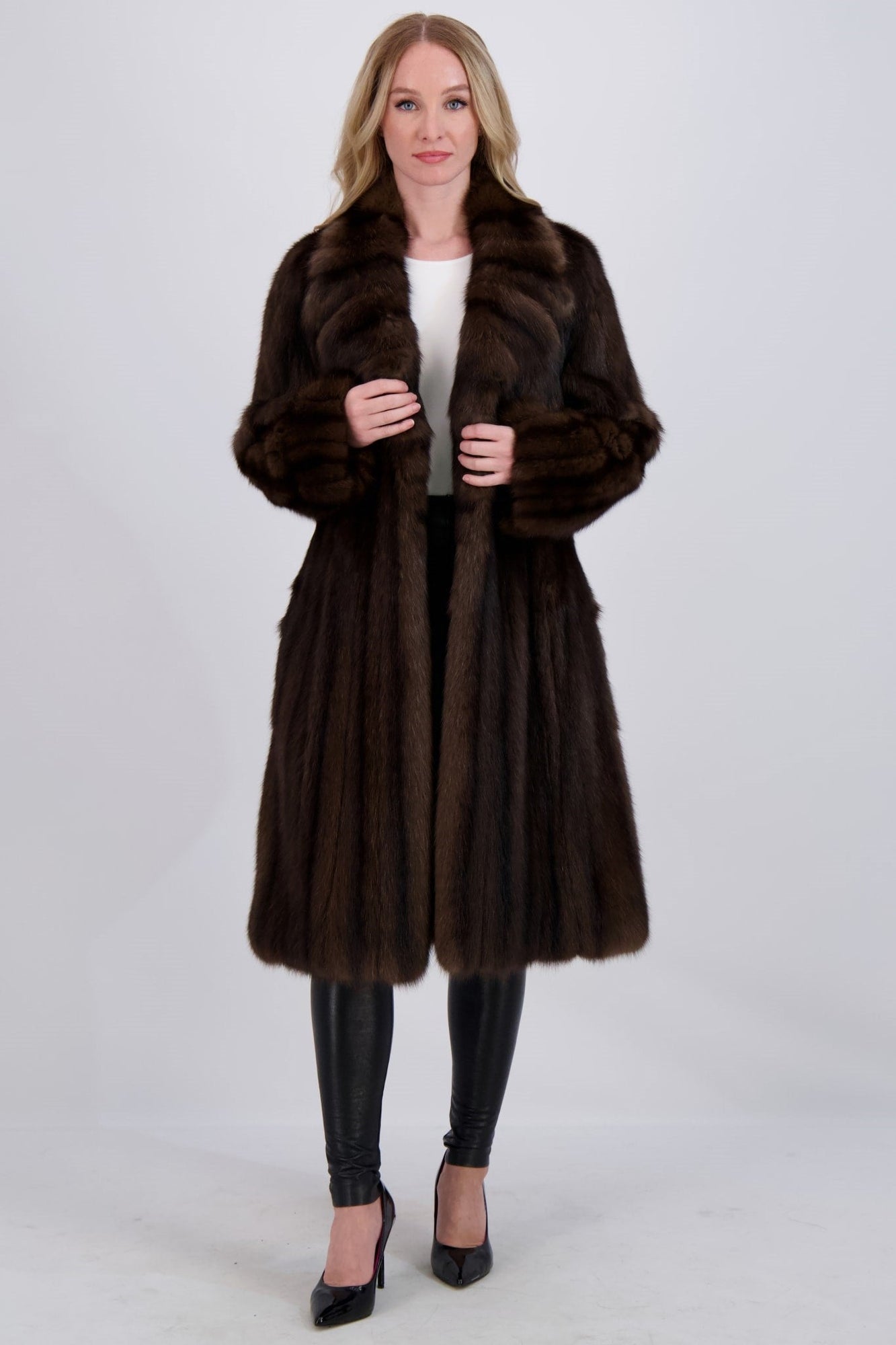 Sable Coat With Notch Collar | Women | Natural