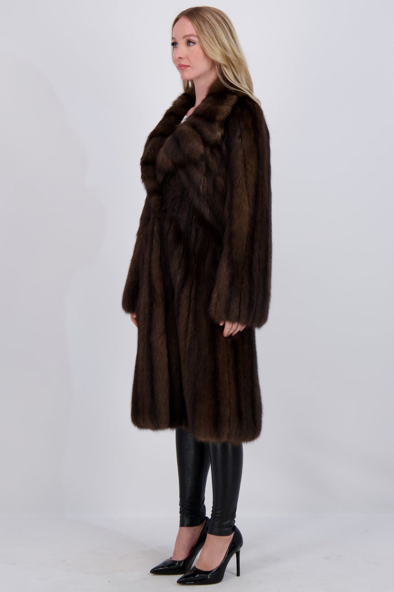 Sable Coat With Notch Collar | Women | Natural