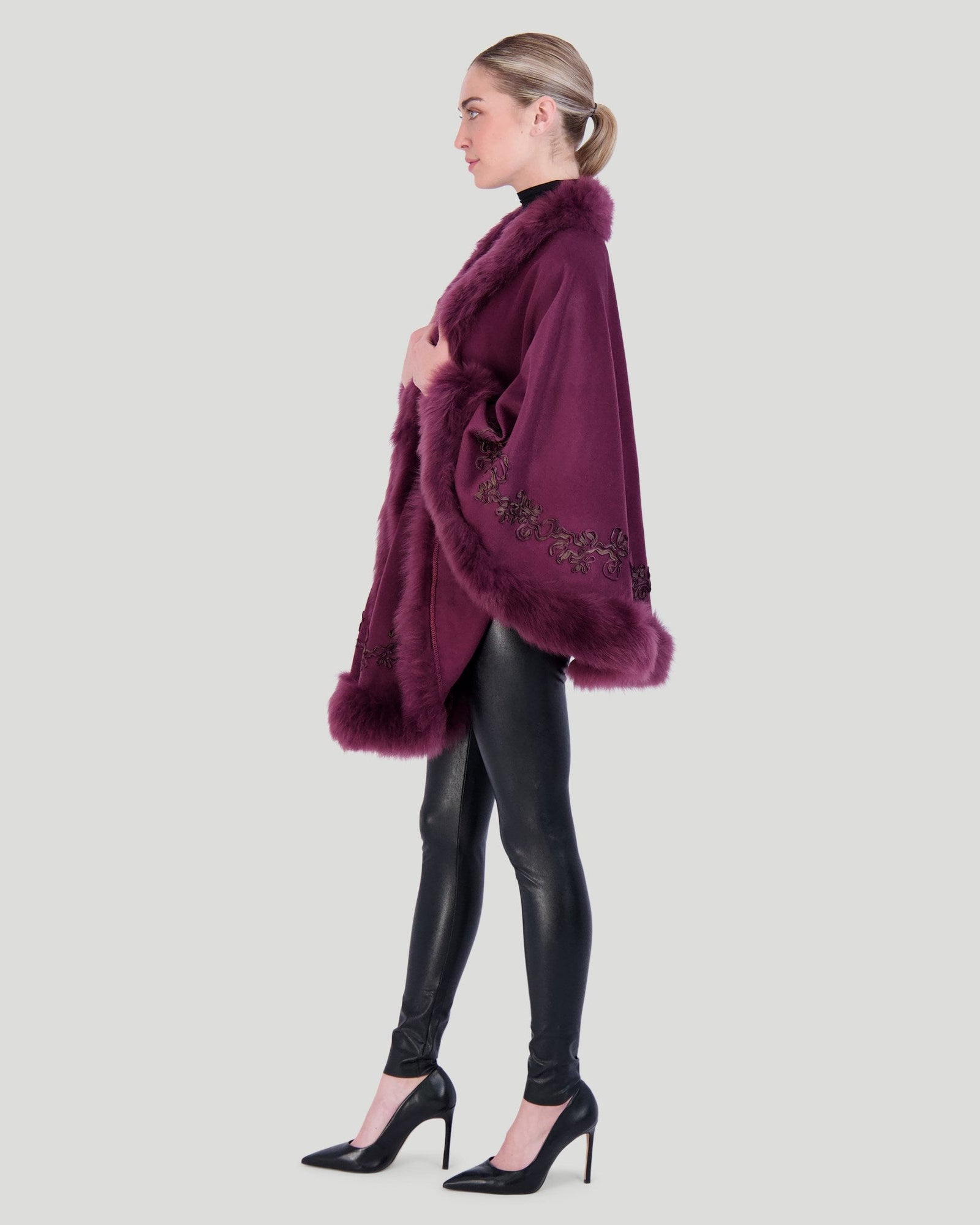 Select Cashmere & Wool Cape With Toscana Shearling Lamb Trim And Ribbon Embroidery | Women | Burgundy