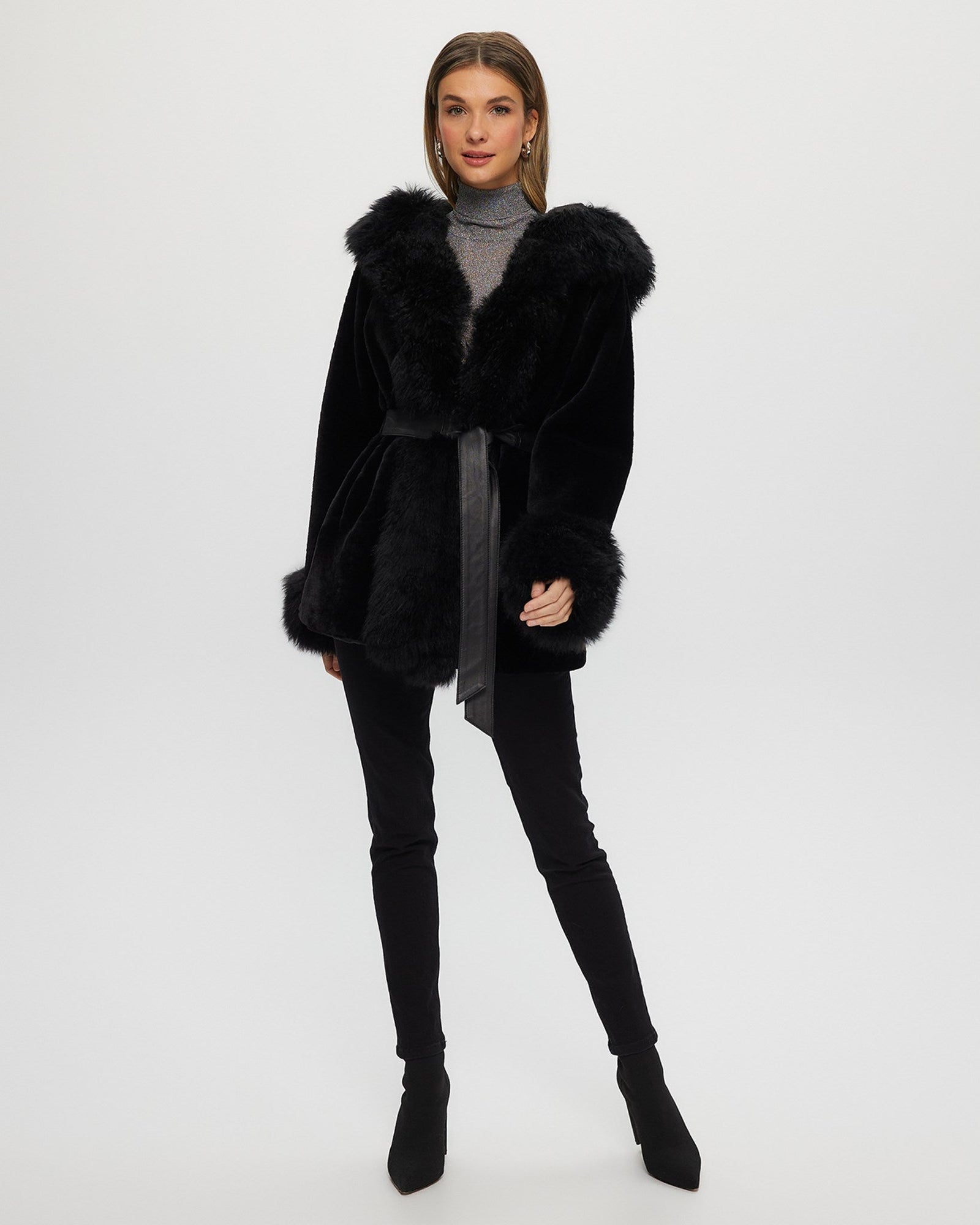 Shearling Lamb Reversible Jacket With Select Select Cashmere Goat Details | Women | Black x Black