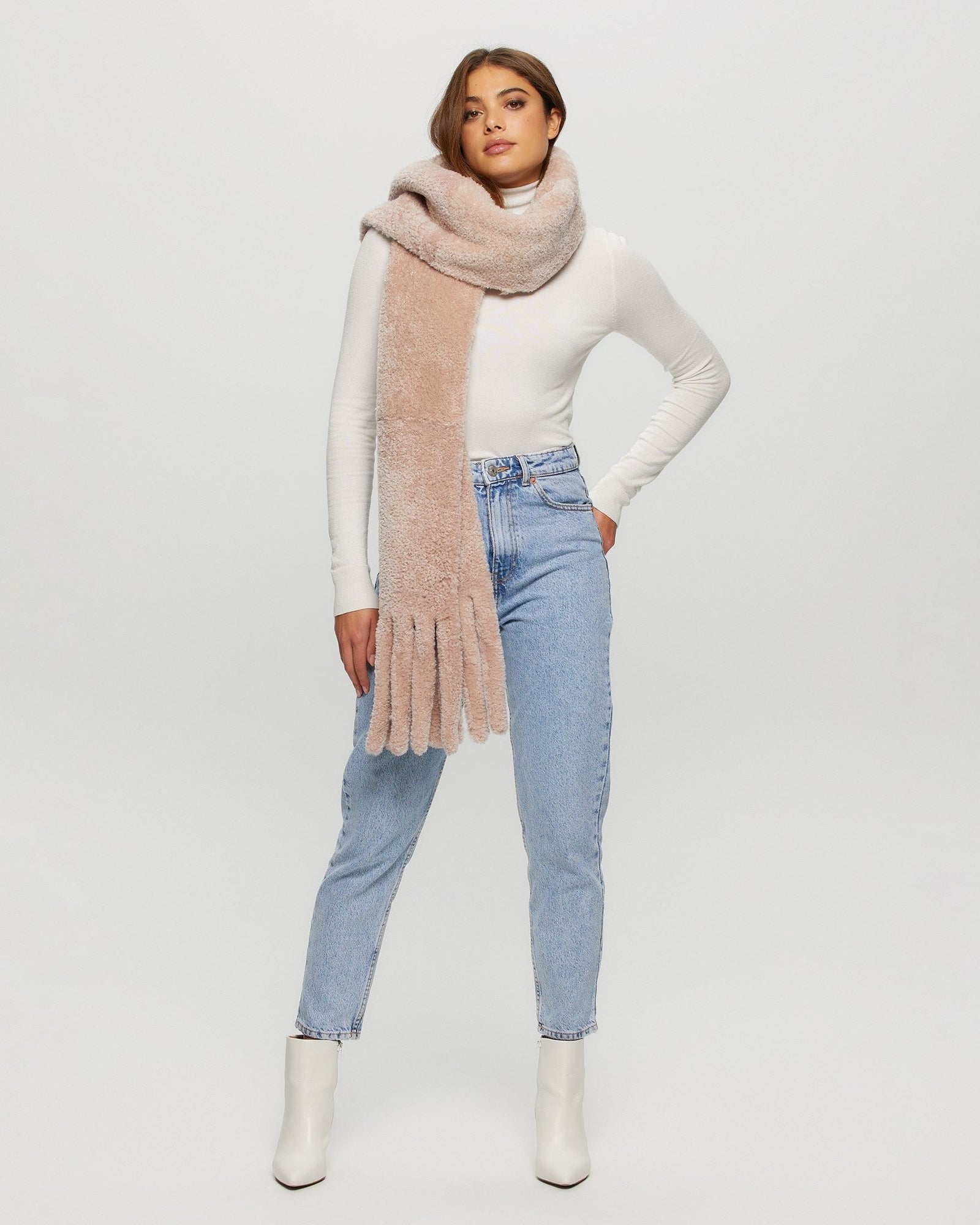 Silky Select Shearling Lamb Stole With Fringes | Women | Blush