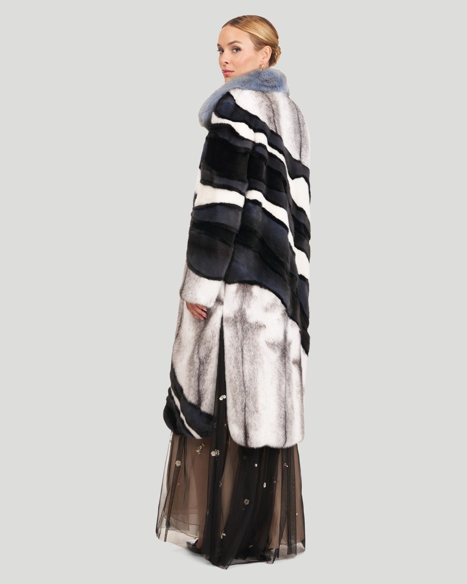 Wave Intarsia Mink Short Coat With Detachable Sable Collar | Women | Cross x Black x White x Denim x Sky