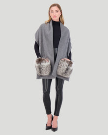 Wool Stole With Silver Fox Pockets | Women | Gray