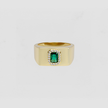 The Green Stone Square Signet Ring | Gold