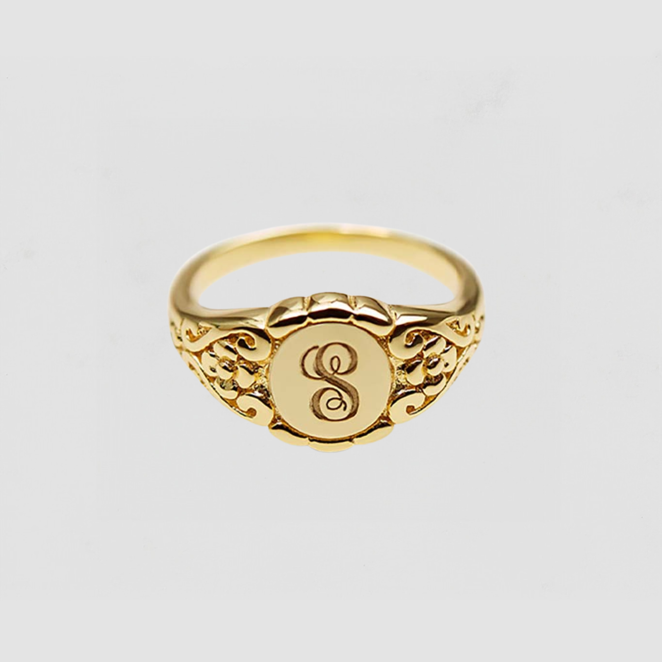 The Hand Engraved Script Letter Ring | Gold