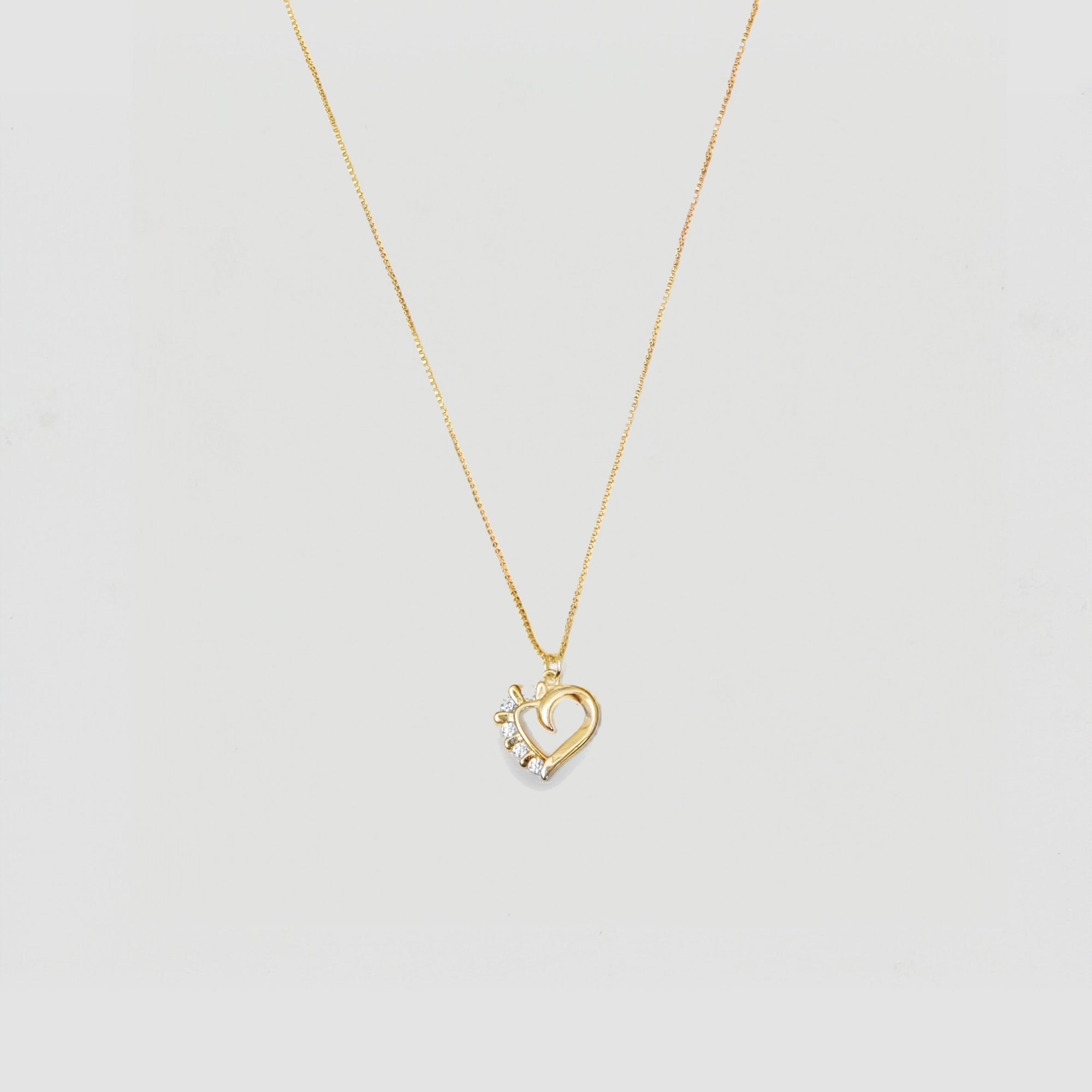 The Half Heart Necklace | Gold