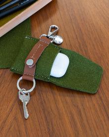 Merino Wool Pod Key Fob | Moss