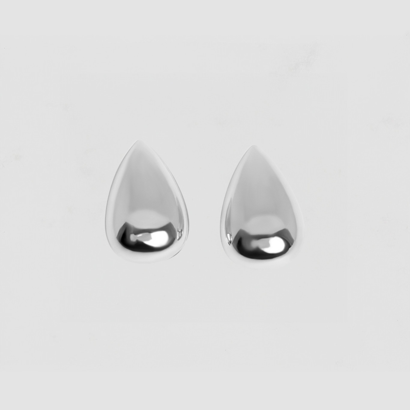 The Large Silver Tear Drop Earrings | Silver
