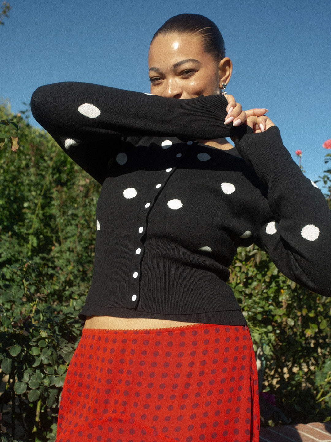 Emi Cardi | Black/White Dot