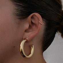 THE GOLD MADISON HOOPS - The M Jewelers