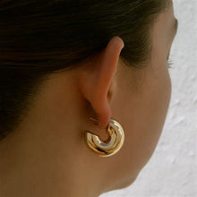 The Medium Gold Hailey Hoops - The M Jewelers