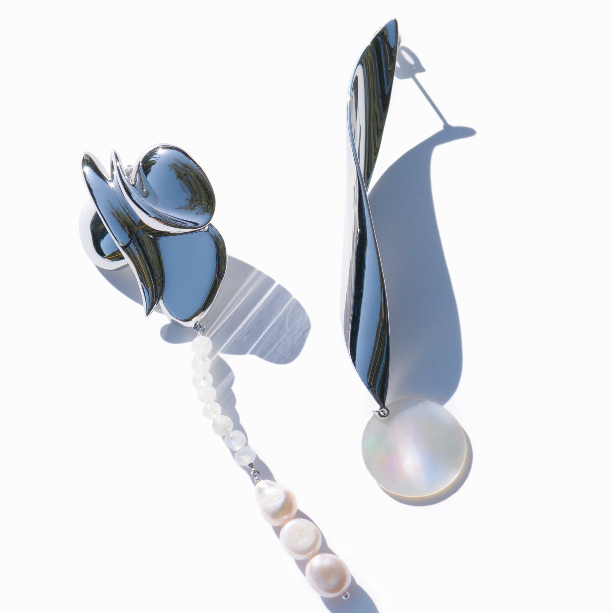 Majorelle Earrings | Silver | Mother of Pearl/Pink Freshwater Pearls/Moonstone