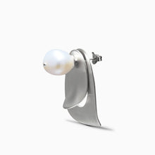 Yoko Earrings | Sterling Silver | Freshwater Pearls