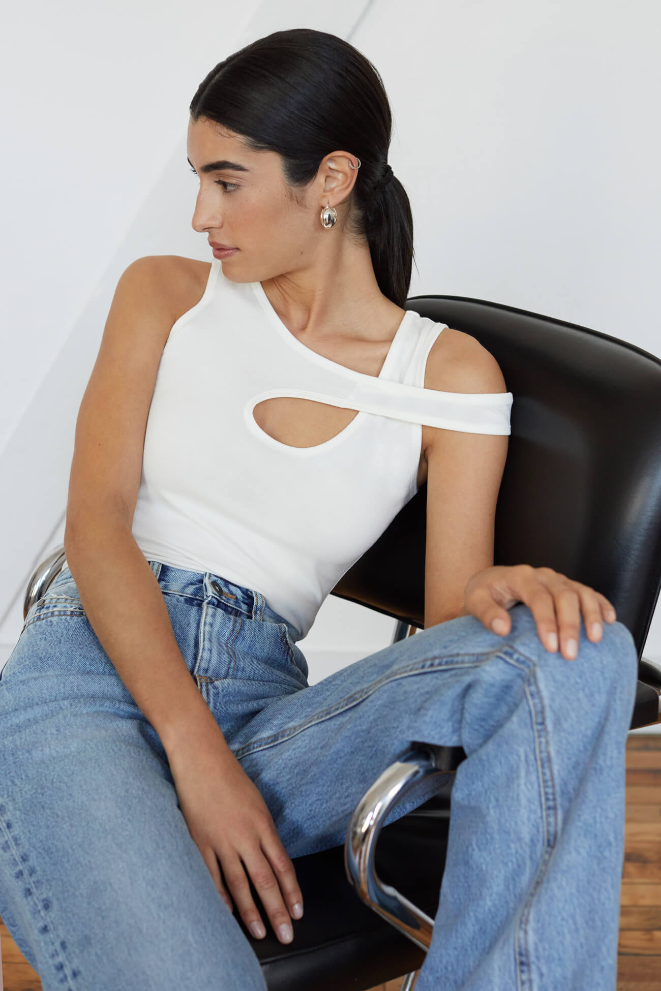 Asymmetric Shoulder Top | Off White